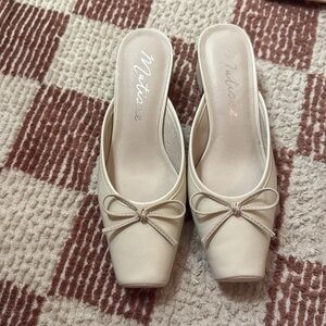 Ivory Heeled Mule - Matisse Basilio